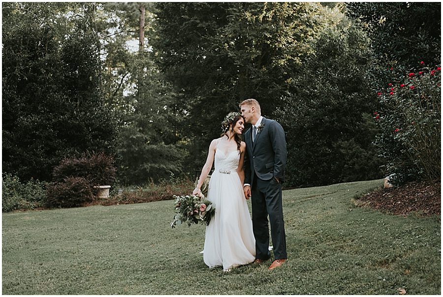 Raleigh NC genuine wedding photographer Raleigh NC genuine wedding photographer