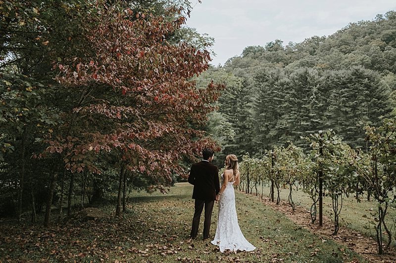 wedding photographer fearrington nc Fearrington barn wedding