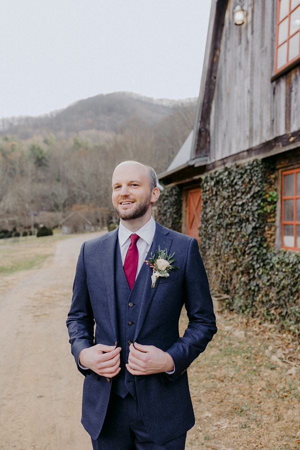 Vineyards at Bettys Creek Best Asheville Wedding Venue18 Vineyards at Bettys Creek Best Asheville Wedding Venue18