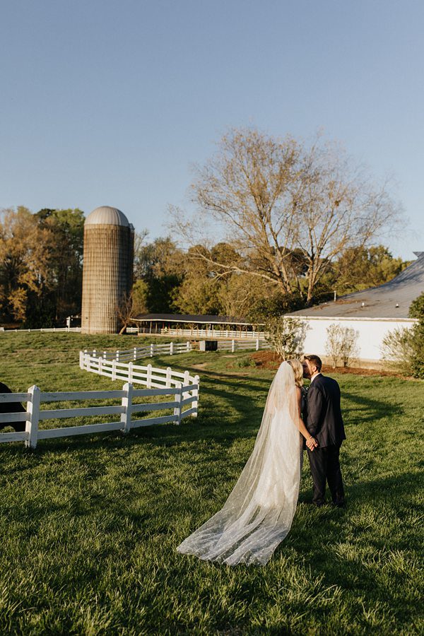 Candid Wedding Photographer Raleigh NC xx Candid Wedding Photographer Raleigh NC xx