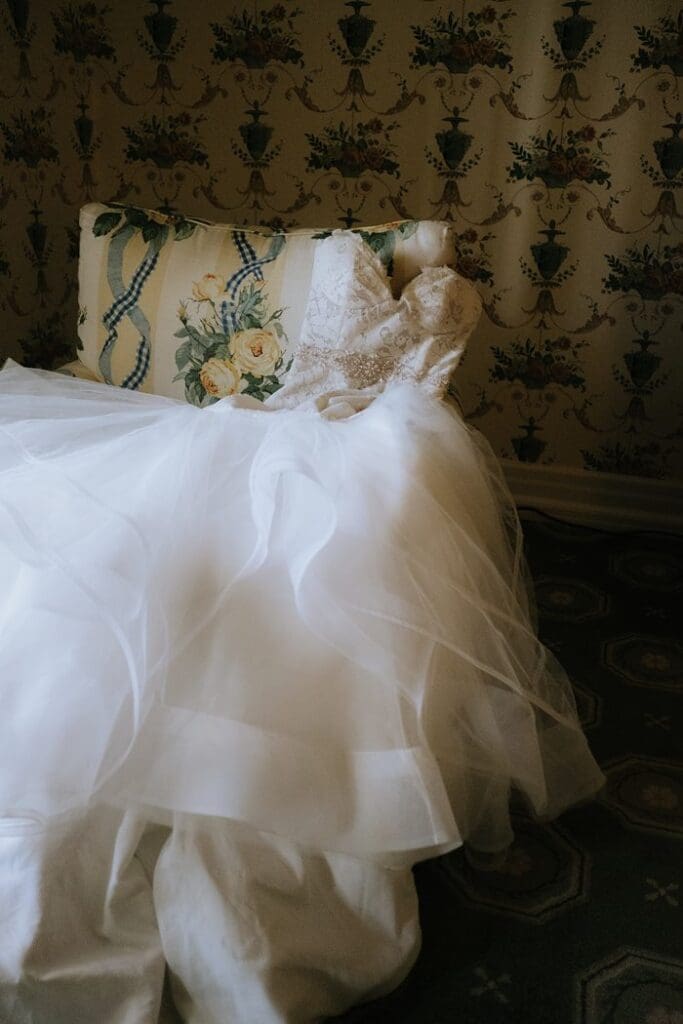 Documentary Virginia Wedding Photographer Editorial Homestead Resort Wedding Hot Springs VA x Documentary Virginia Wedding Photographer Editorial Homestead Resort Wedding Hot Springs VA x