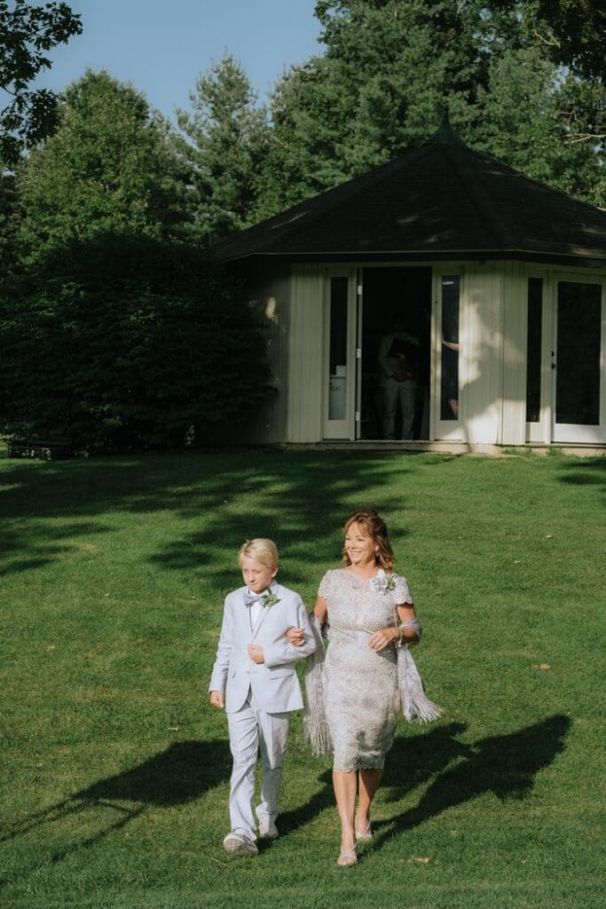 Documentary Virginia Wedding Photographer Editorial Homestead Resort Wedding Hot Springs VA x Documentary Virginia Wedding Photographer Editorial Homestead Resort Wedding Hot Springs VA x