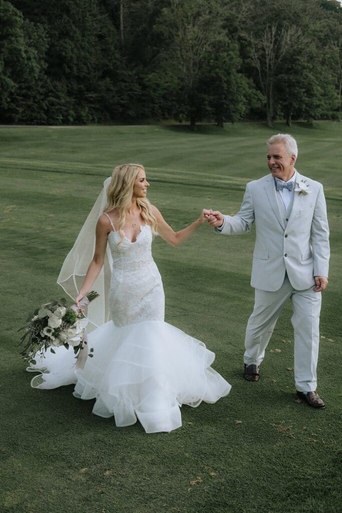 Documentary Virginia Wedding Photographer Editorial Homestead Resort Wedding Hot Springs VA x Documentary Virginia Wedding Photographer Editorial Homestead Resort Wedding Hot Springs VA x
