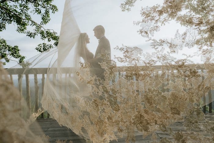 Luxury Atlanta Wedding Photographer with Glamorous Documentary Style Luxury Atlanta Wedding Photographer with Glamorous Documentary Style