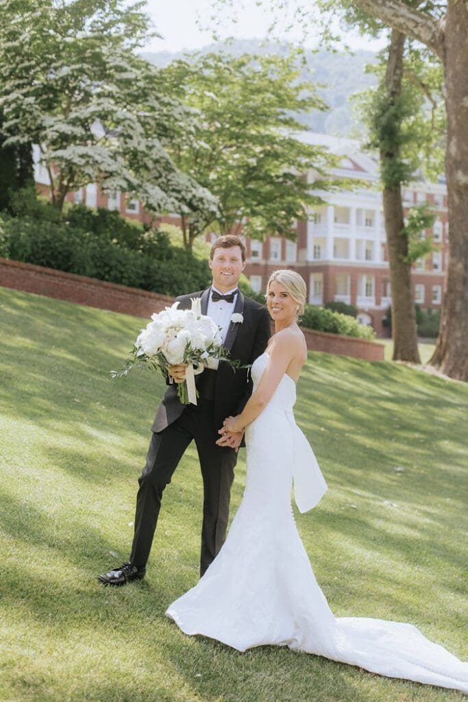 Documentary Editorial Charlottesville Wedding photographer Roanoke Virginia x Documentary Editorial Charlottesville Wedding photographer Roanoke Virginia x