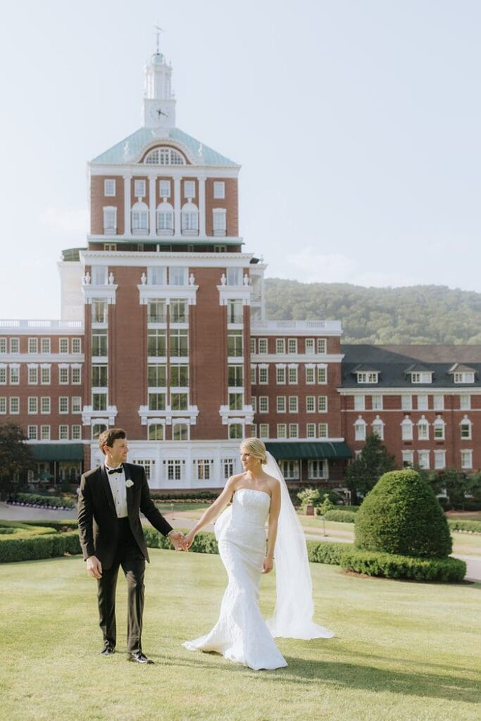 Documentary Editorial Charlottesville Wedding photographer Roanoke Virginia x Documentary Editorial Charlottesville Wedding photographer Roanoke Virginia x