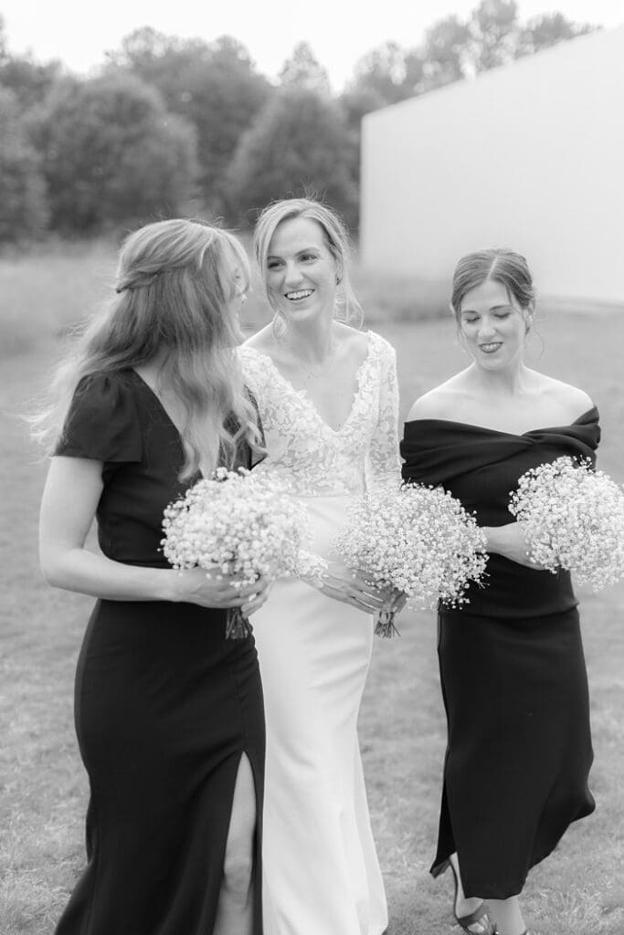 Raleigh editorial wedding photographer Modern NCMA Wedding North Carolina Museum of Art Raleigh editorial wedding photographer Modern NCMA Wedding North Carolina Museum of Art