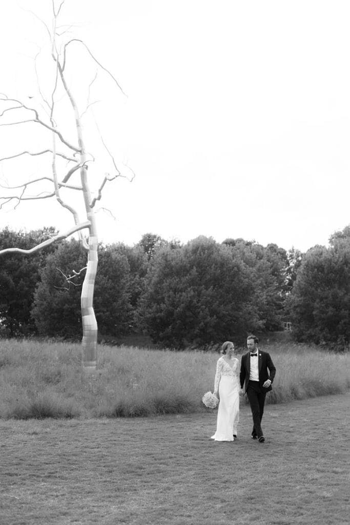 Raleigh editorial wedding photographer Modern NCMA Wedding North Carolina Museum of Art Raleigh editorial wedding photographer Modern NCMA Wedding North Carolina Museum of Art