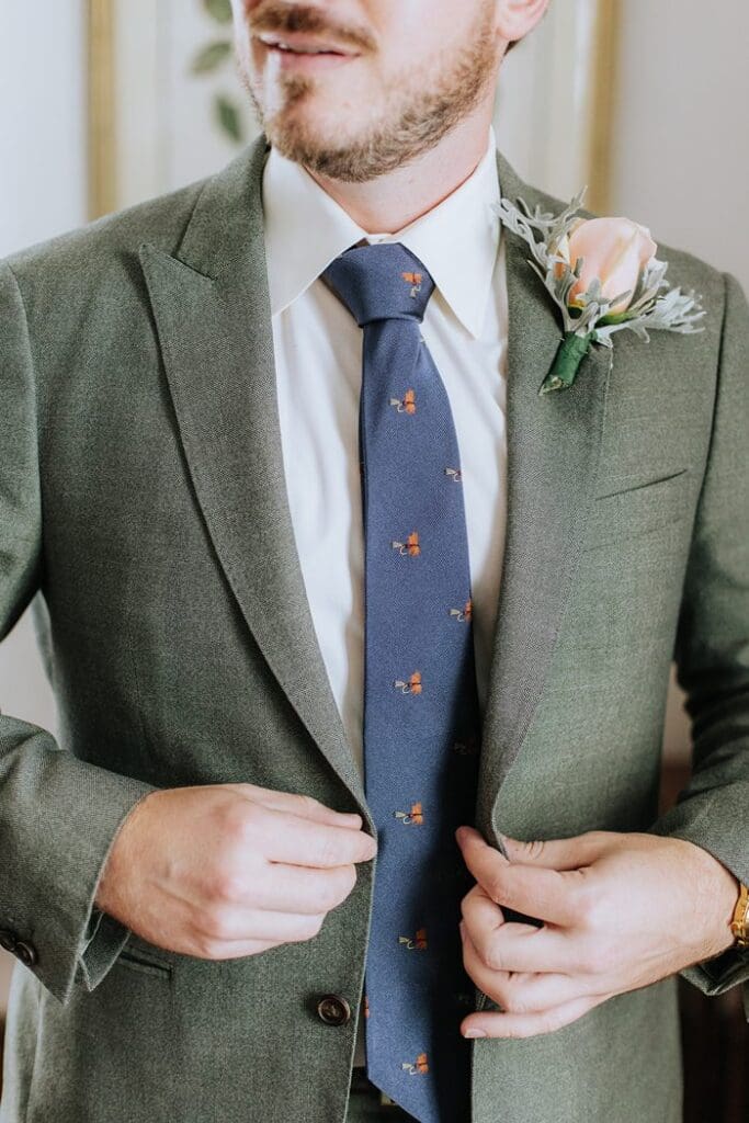 Roanoke Wedding Photographer Editorial Documentary Sperry Tented Backyard Wedding on Private Estate x Roanoke Wedding Photographer Editorial Documentary Sperry Tented Backyard Wedding on Private Estate x