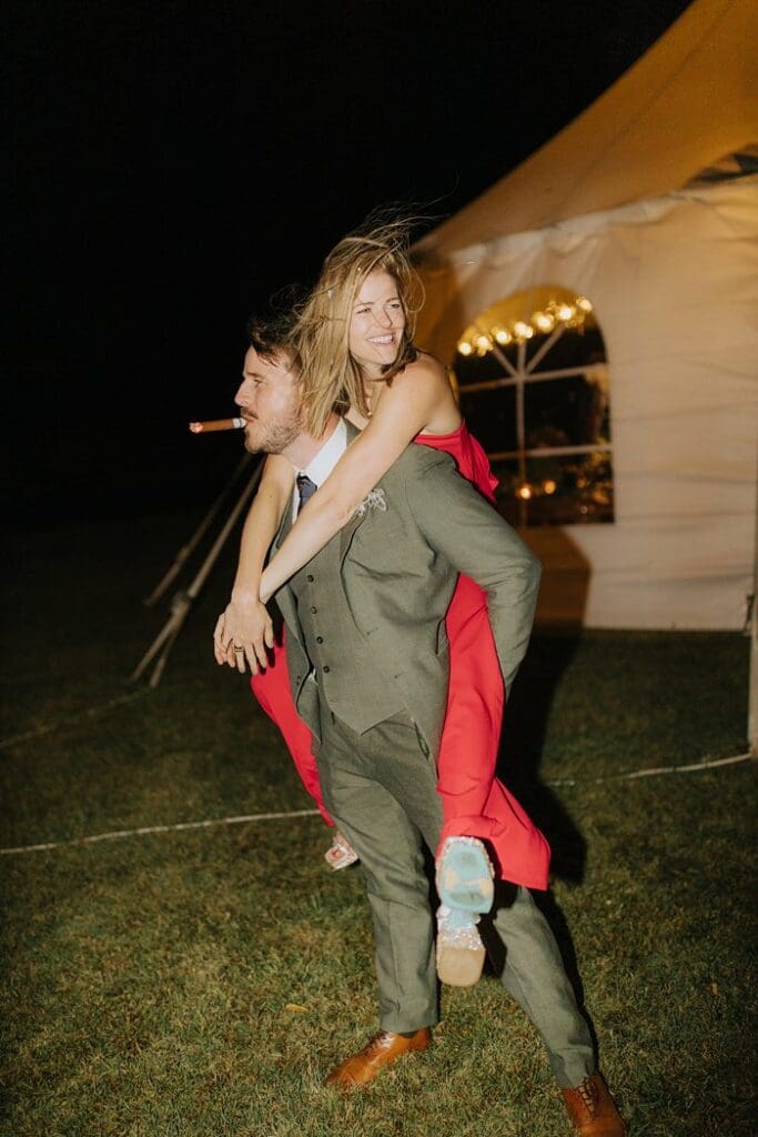 Roanoke Wedding Photographer Editorial Documentary Sperry Tented Backyard Wedding on Private Estate x Roanoke Wedding Photographer Editorial Documentary Sperry Tented Backyard Wedding on Private Estate x