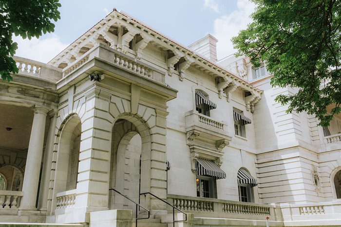 Elstowe Manor Elkins Estate Wedding Elkins Park Philadelphia Wedding Photographer with Elegant Editorial Documentary Style x Elstowe Manor Elkins Estate Wedding Elkins Park Philadelphia Wedding Photographer with Elegant Editorial Documentary Style x