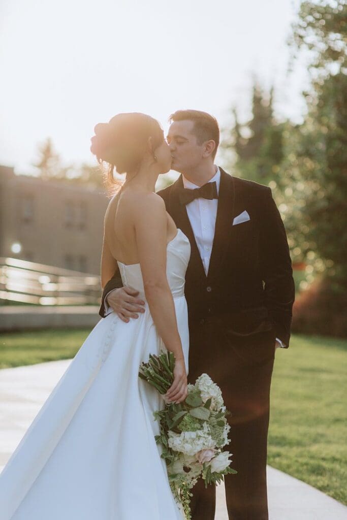 Elstowe Manor Elkins Estate Wedding Elkins Park Philadelphia Wedding Photographer with Elegant Editorial Documentary Style x Elstowe Manor Elkins Estate Wedding Elkins Park Philadelphia Wedding Photographer with Elegant Editorial Documentary Style x