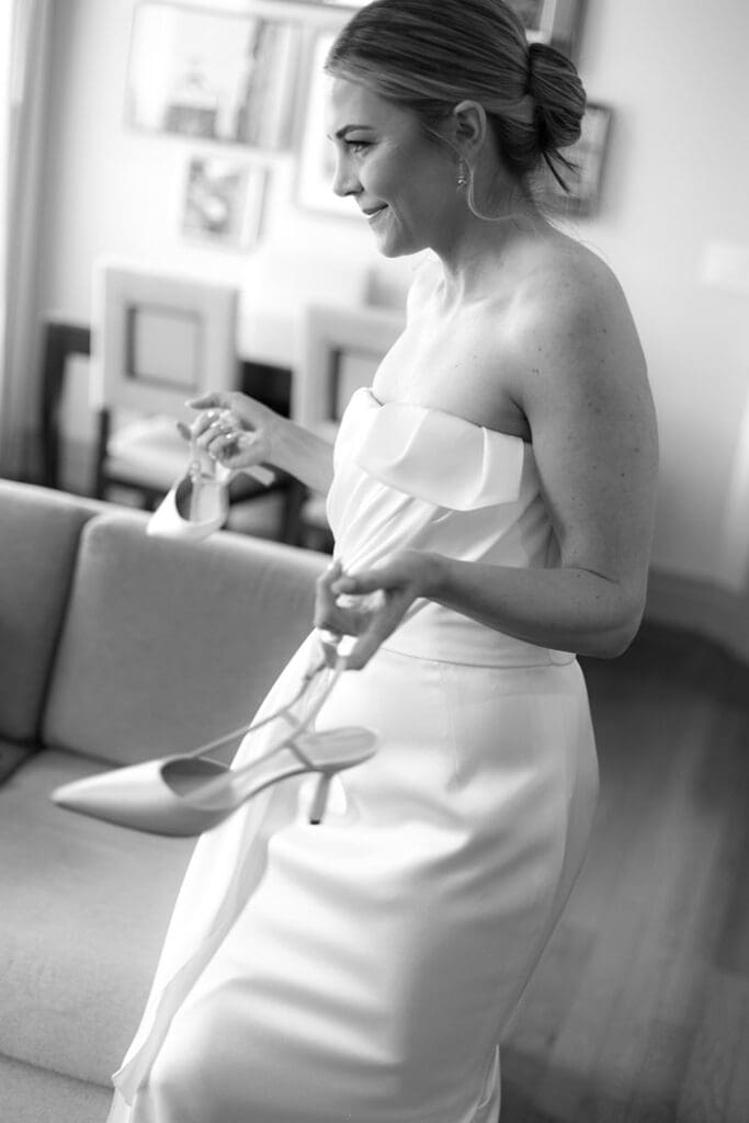 Virginian Hotel Wedding Lynchburg Wedding Photographer Documentary Candid Style x Virginian Hotel Wedding Lynchburg Wedding Photographer Documentary Candid Style x