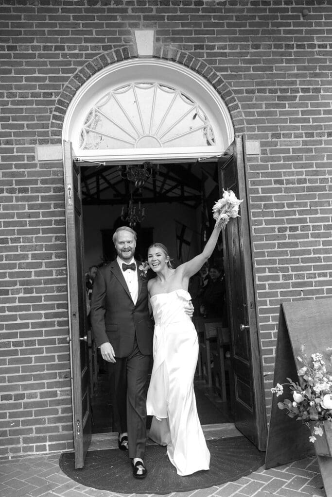 Virginian Hotel Wedding Lynchburg Wedding Photographer Documentary Candid Style x Virginian Hotel Wedding Lynchburg Wedding Photographer Documentary Candid Style x