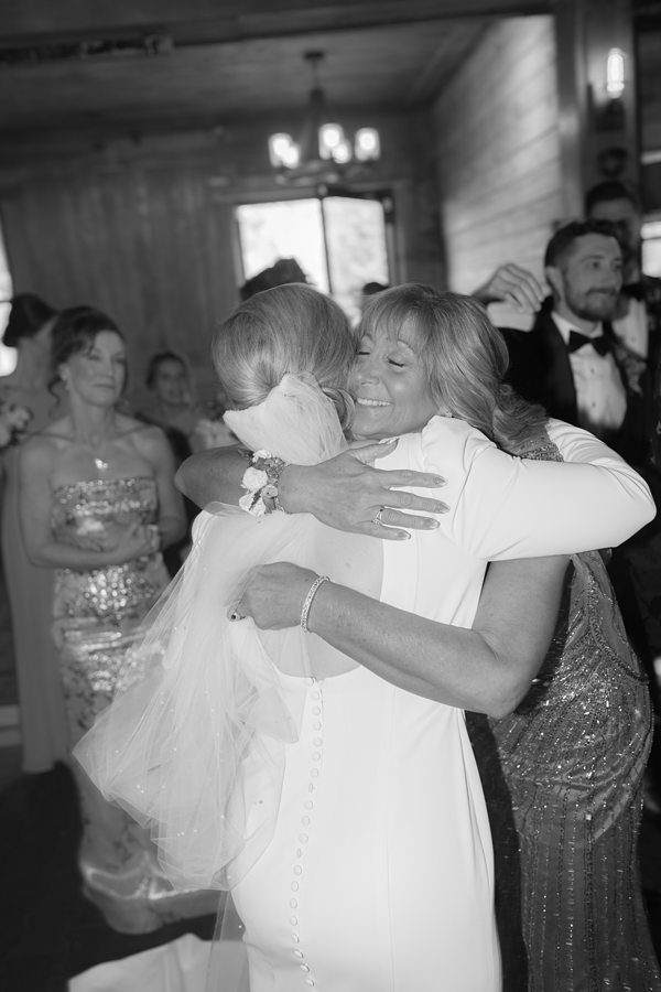 Romantic Moody Wakefield Barn Wedding Raleigh Vermont Wedding Photographer Romantic Moody Wakefield Barn Wedding Raleigh Vermont Wedding Photographer