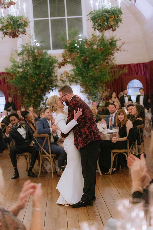 Romantic Moody Wakefield Barn Wedding Raleigh Vermont Wedding Photographer Romantic Moody Wakefield Barn Wedding Raleigh Vermont Wedding Photographer